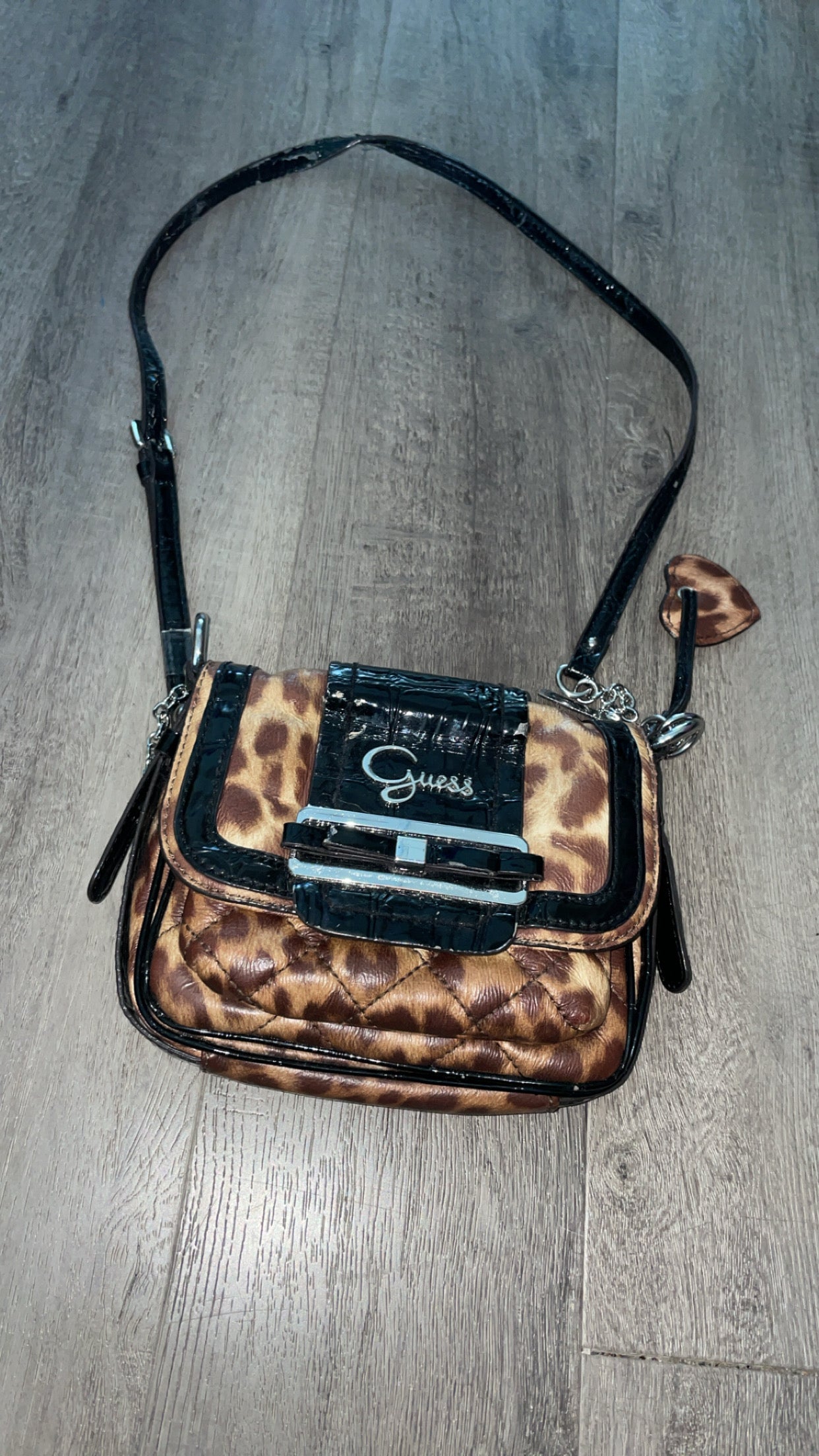 Guess purse